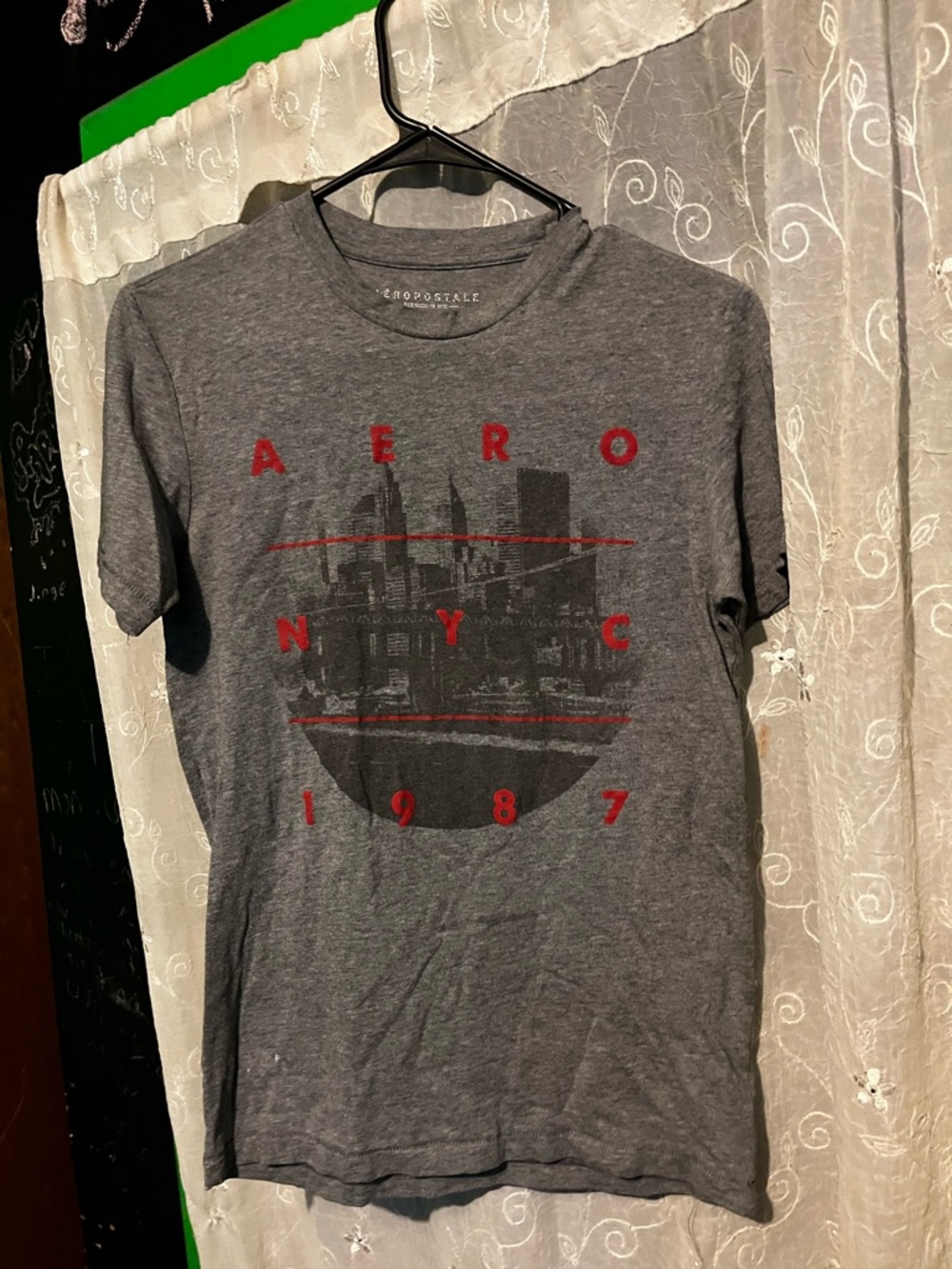 Aeropostale Gray Short Sleeve Tee with Red NYC Graphic